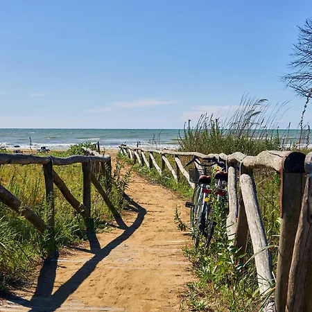 Apartment Comfy Flat Just 80m From The Bibione